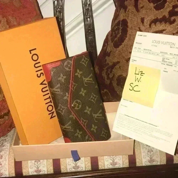 LOUIS VUITTON SARA RETIRO WALLET NEW **REDUCED - Picture 2 of 8